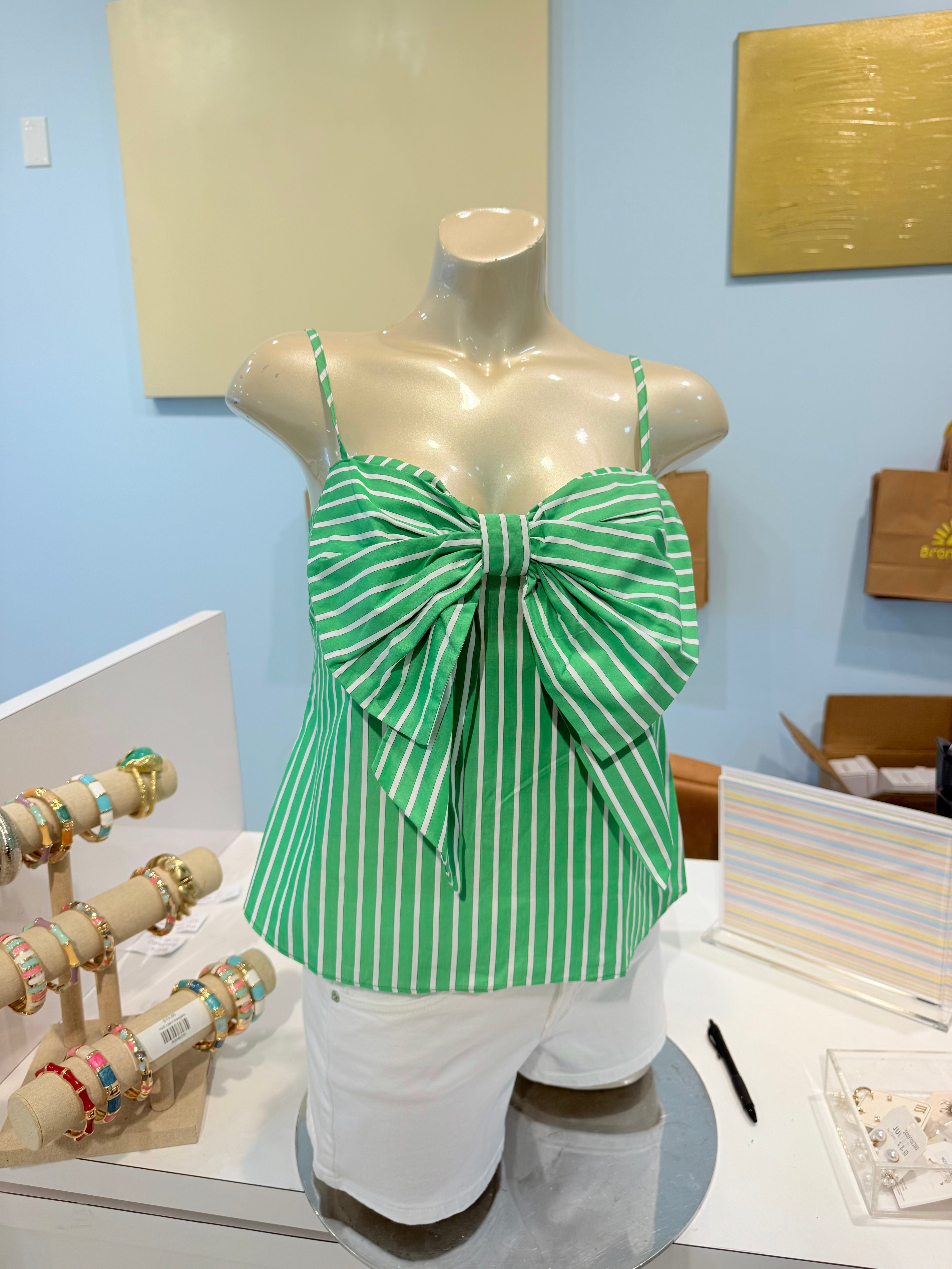 bow detail tank top
