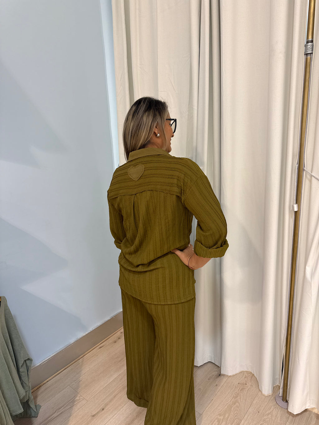 with ease textured set