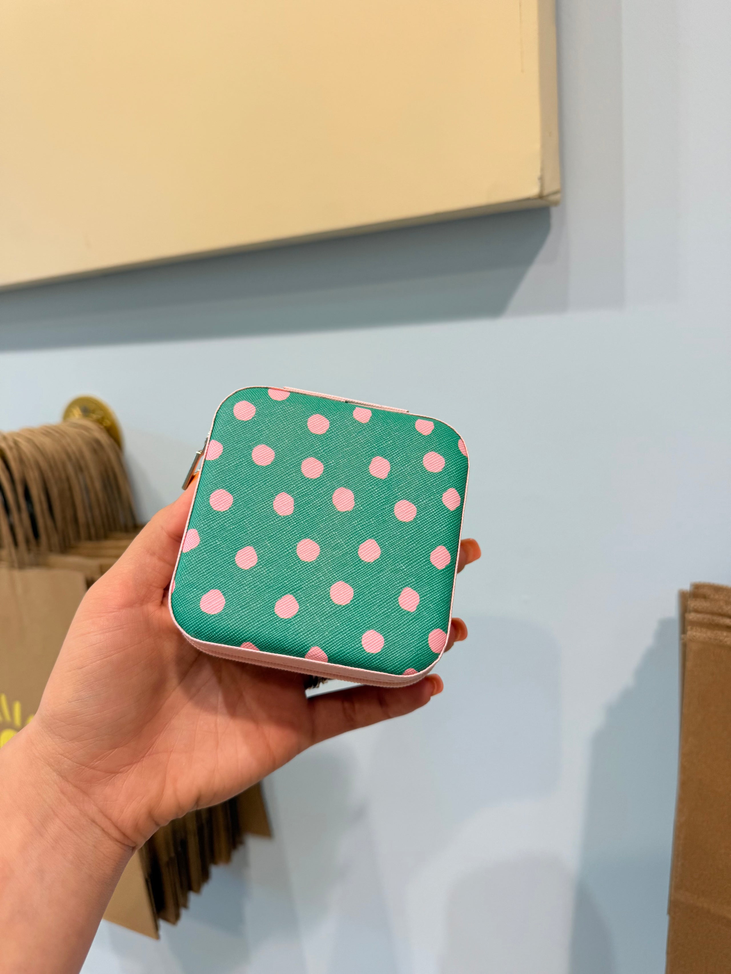 polka dot jewlery box