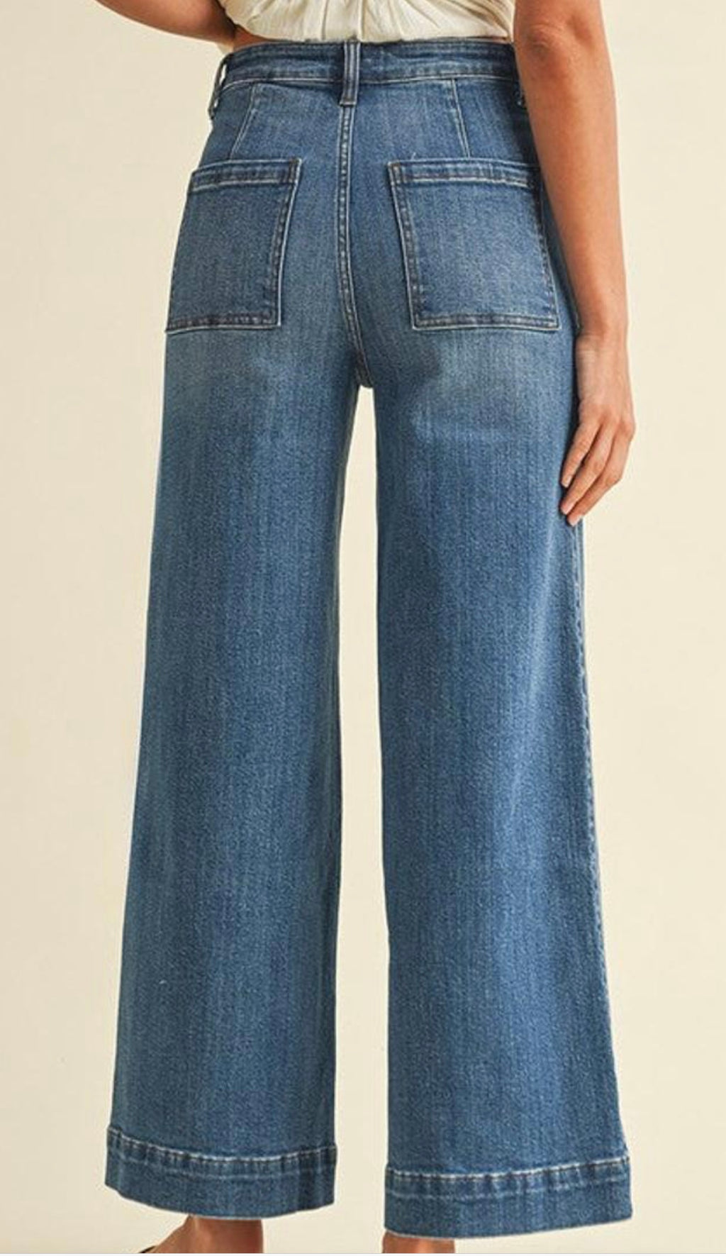 STRETCH HIGH RISE PIN TUCK DETAIL WIDE LEG JEAN