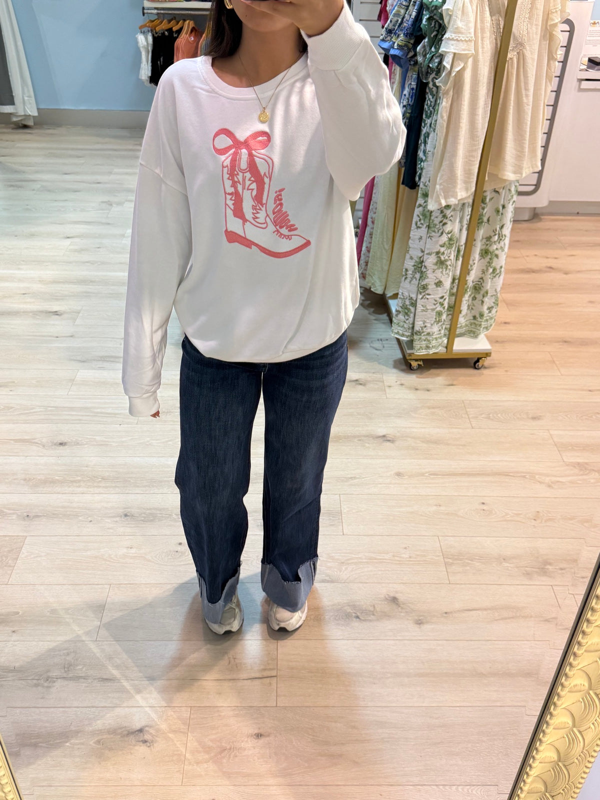 Boot Crewneck