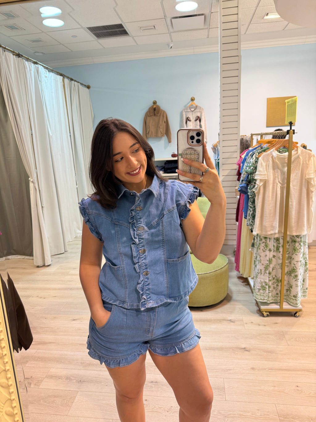 Daisy Ruffled Shorts