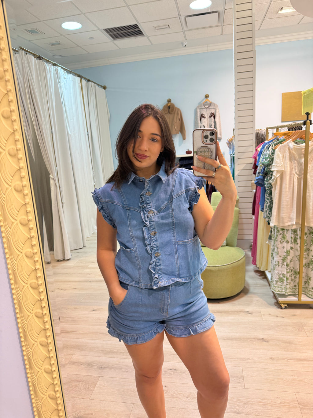 Daisy Ruffled Shorts