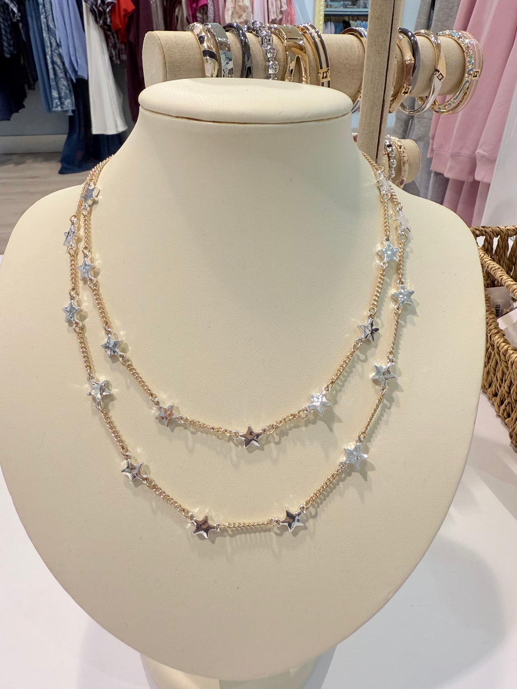 layered star nacklace