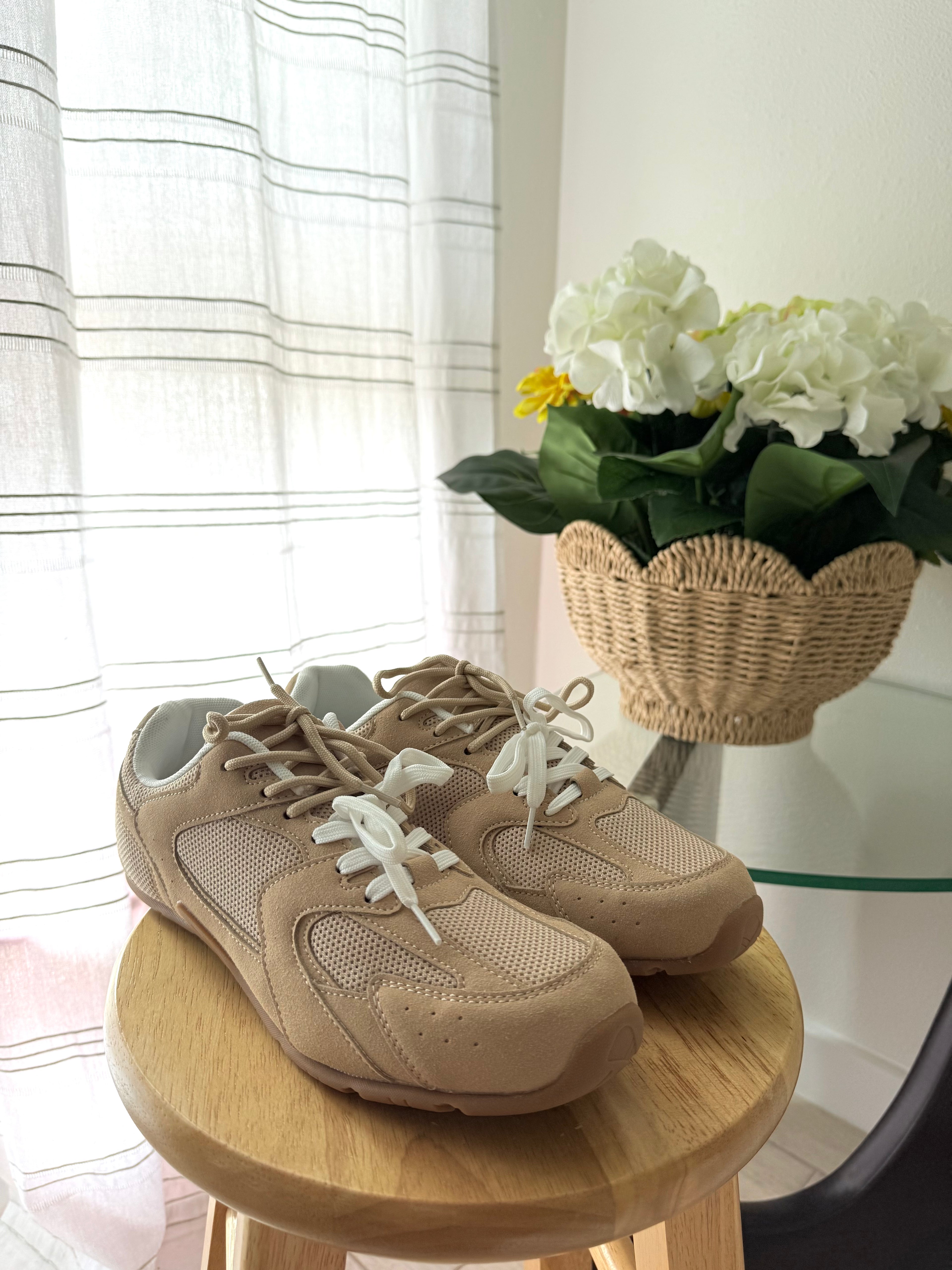 Everyday sneakers