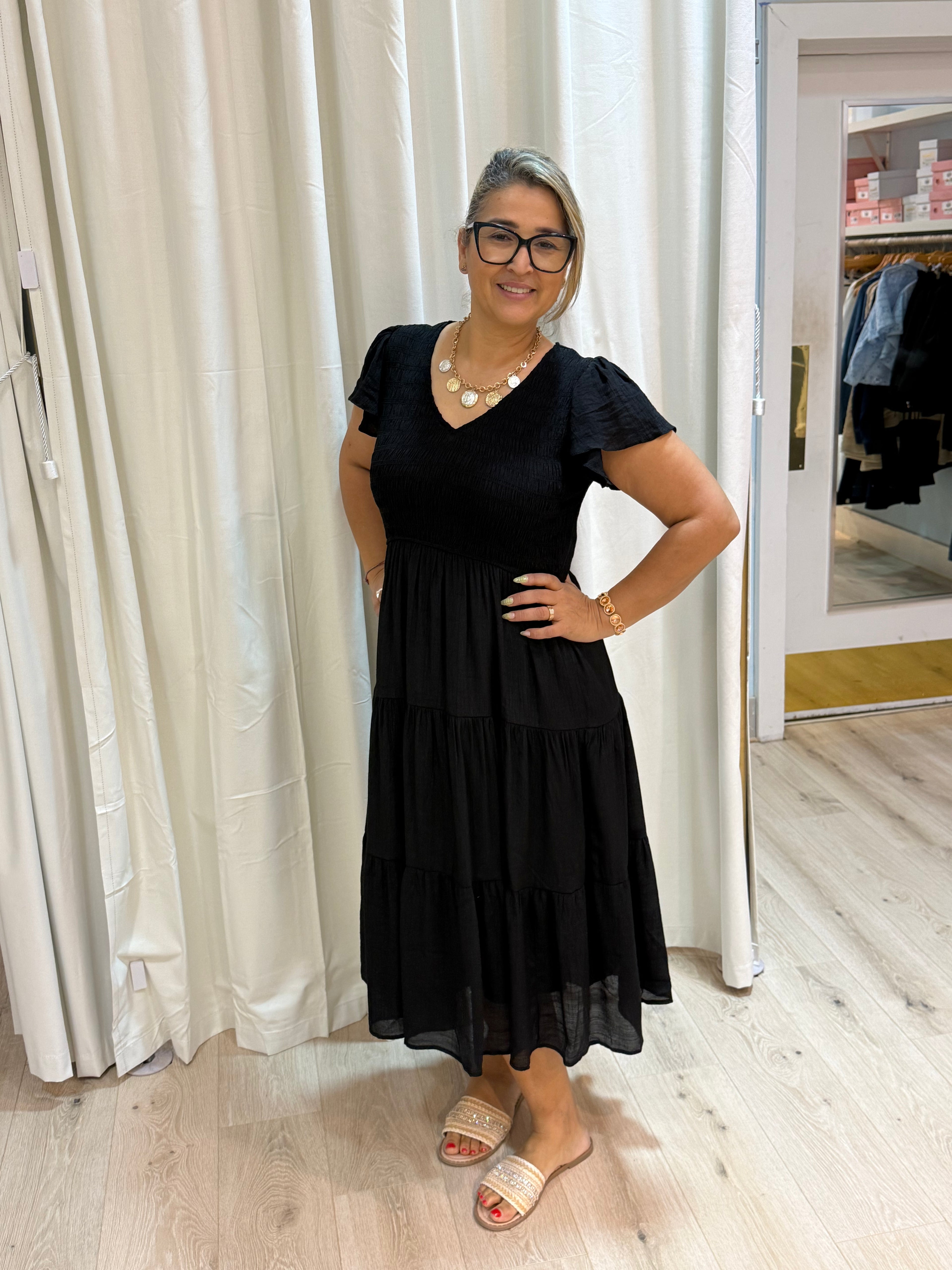 plus size black dress