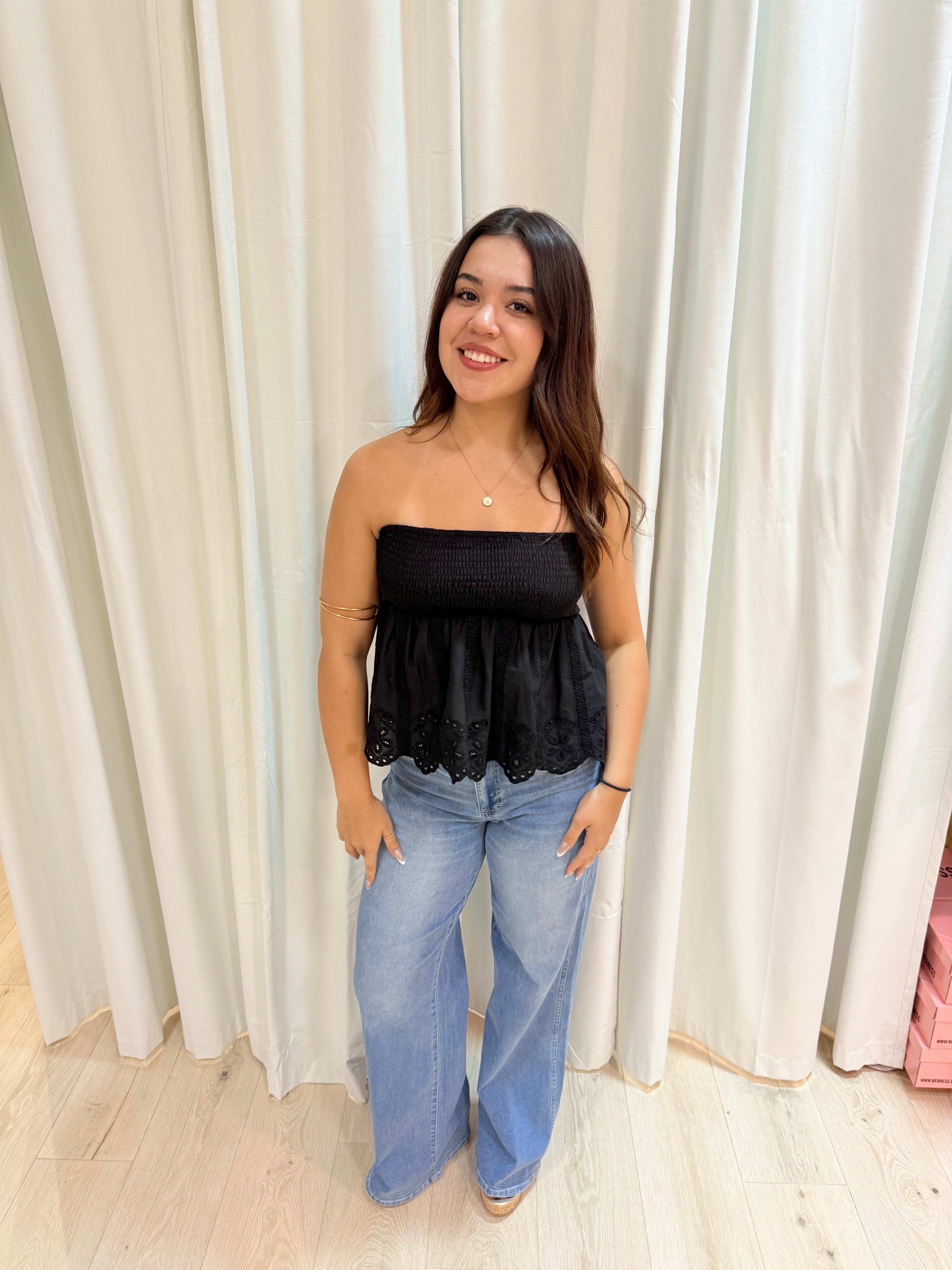 wide leg denim jeans