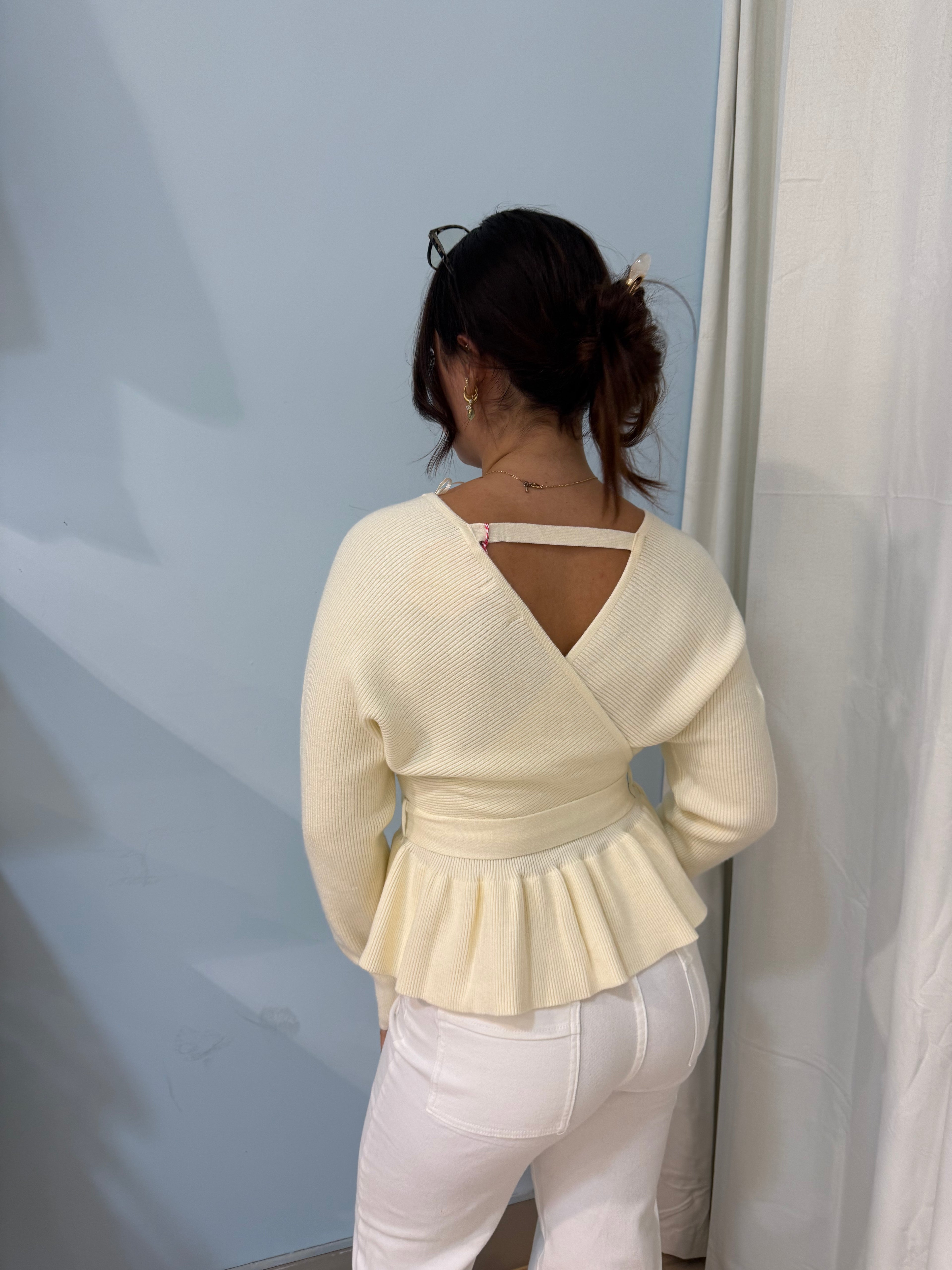 cream knit long sleeve