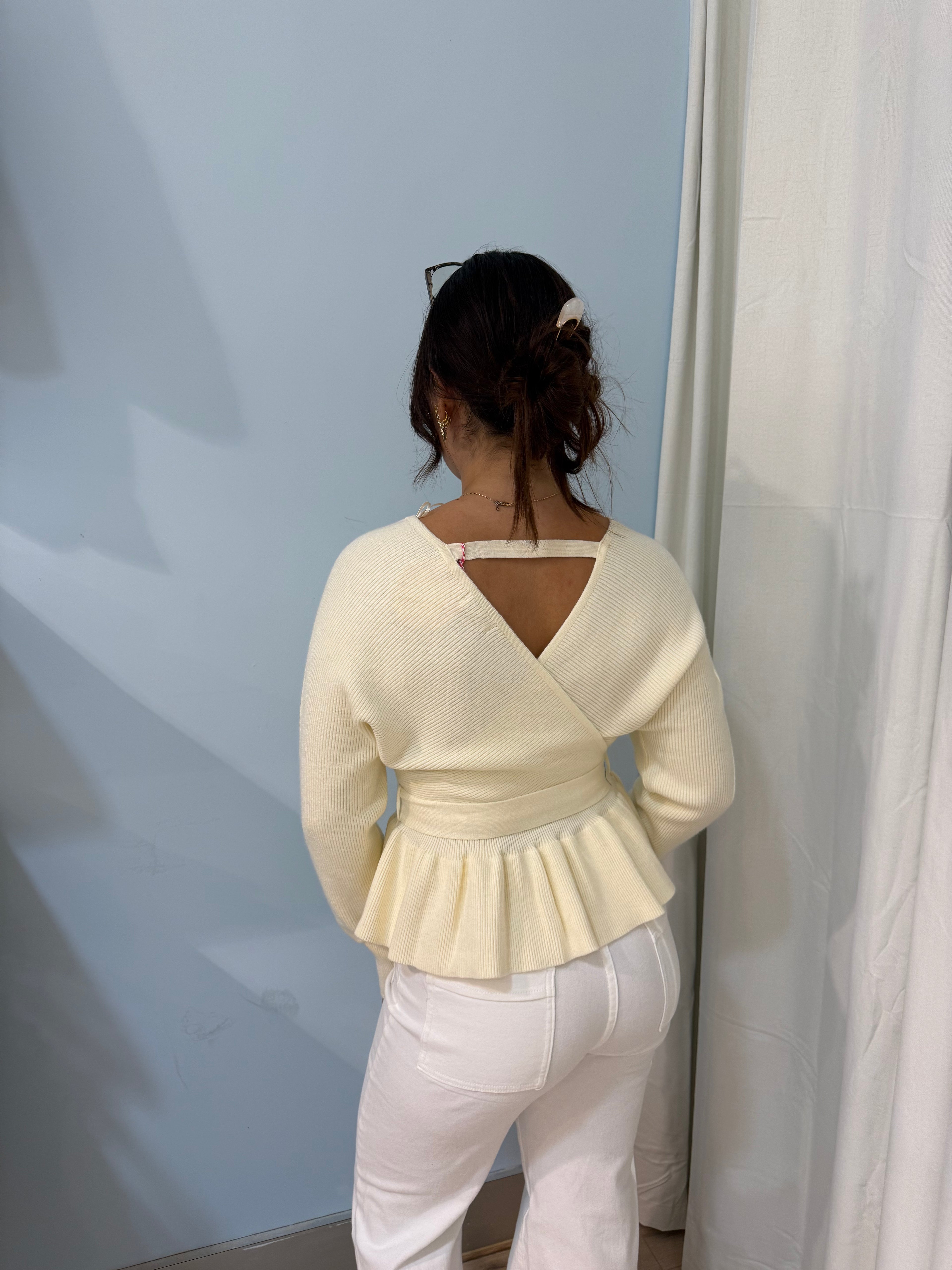 cream knit long sleeve