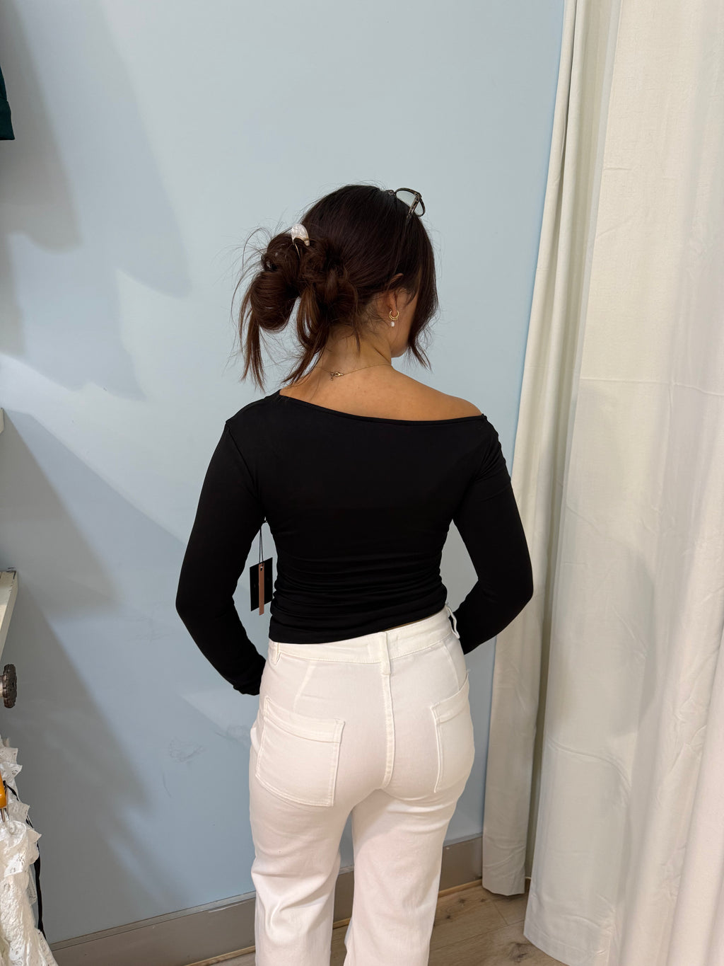long sleeve with gold detail