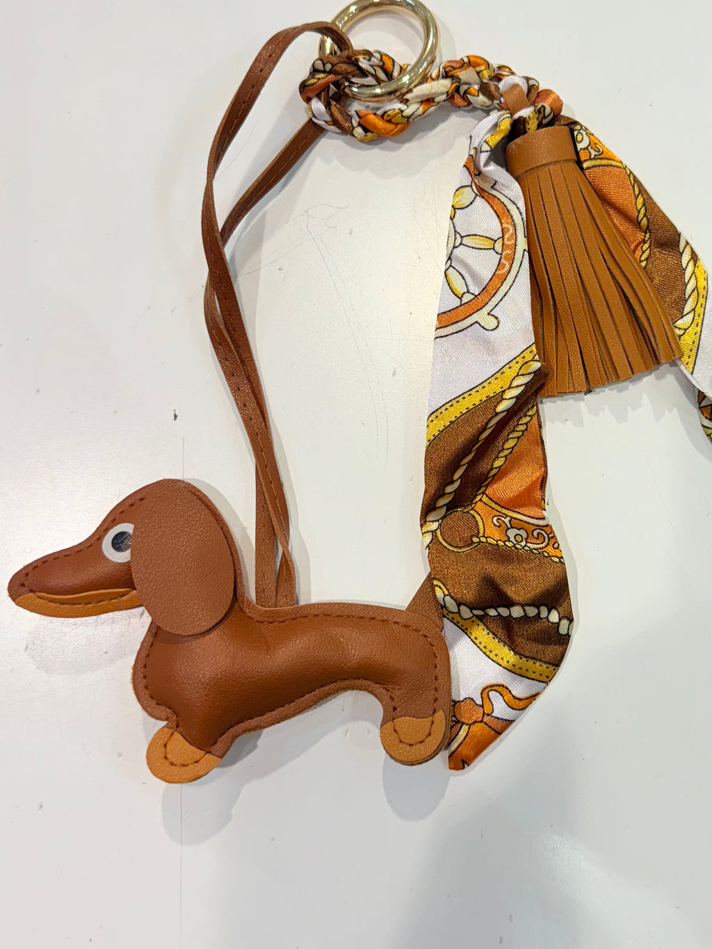 lilly dachshund keychain